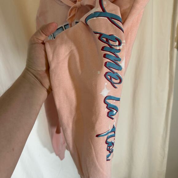 Selena Official NWT Women's Medium Como La Flor Pastel Pink Crop Graphic Hoodie - Picture 5 of 10
